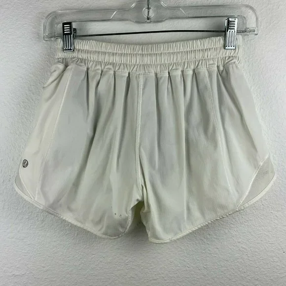 Lululemon Shorts Women's Size 4Tall Hotty Hot 4" Low Rise Athletic Running White - Picture 8 of 11